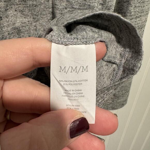 Cabi Gray Popover Long Sleeve Top Size Medium - Picture 4 of 5
